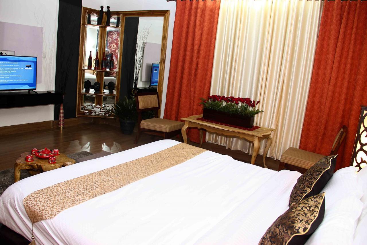 De Oriental Grand Kohima Exterior foto